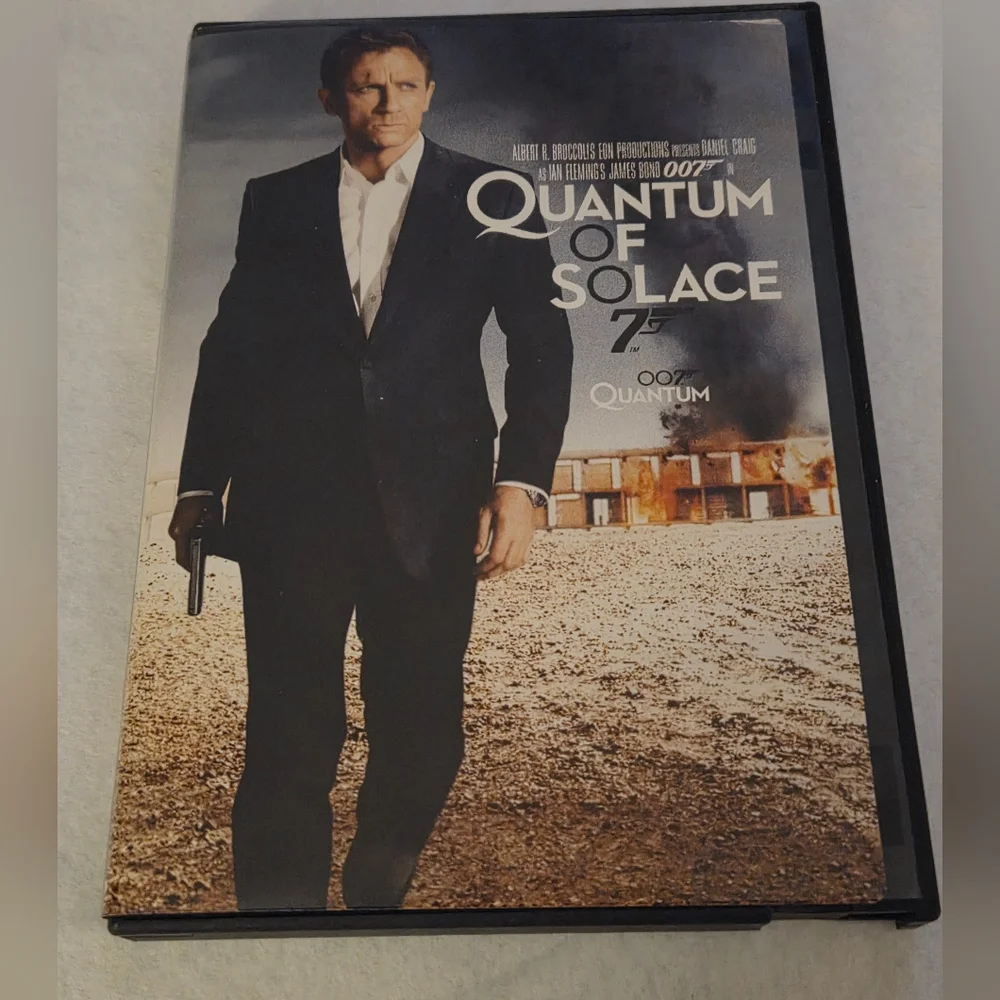 Daniel Craig 007 DVDs & Blu-ray Collection - Picture 6 of 16